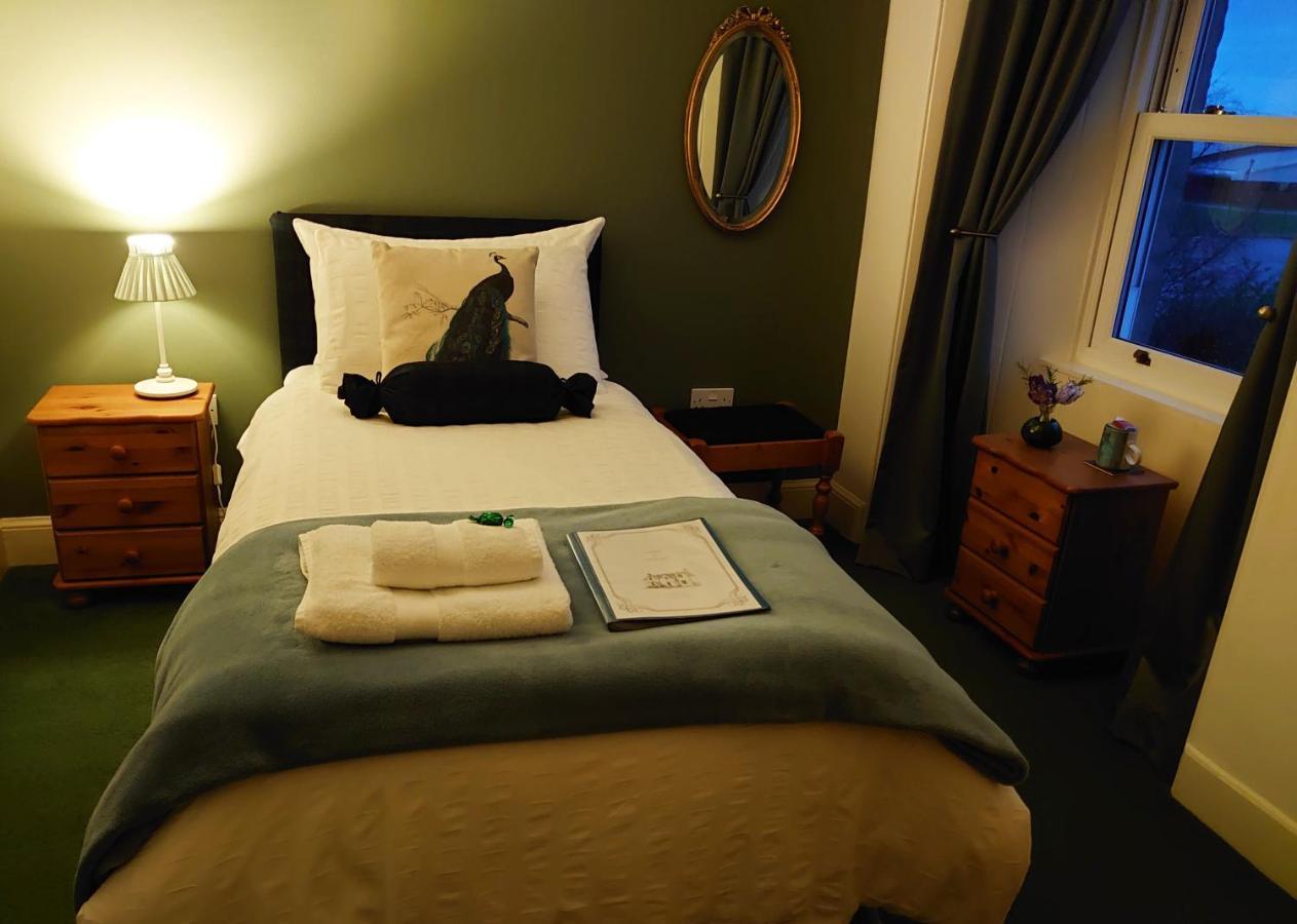 Granite Villa Guest House Golspie Eksteriør billede